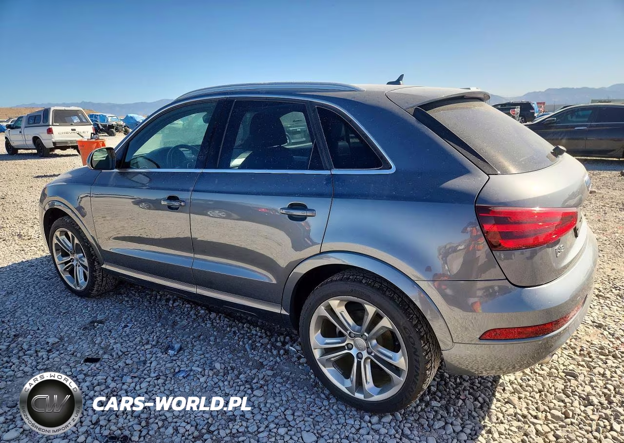 2015 Audi Q3 Prestige VIN:WA1GFCFS3FR014352 - 2
