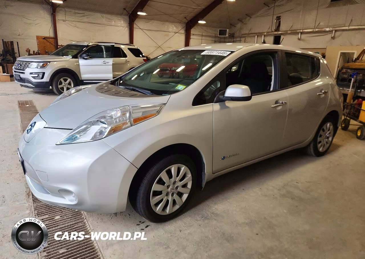 2015 Nissan Leaf S