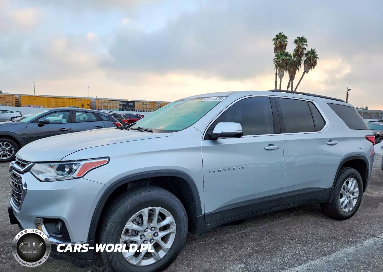 2021 Chevrolet Traverse Lt – zdjęcie 1 z 13
