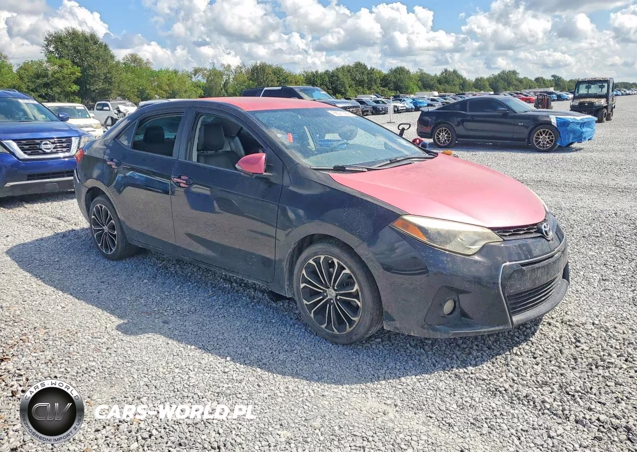 2015 Toyota Corolla S Plus VIN:5YFBURHE3FP179618 - 4