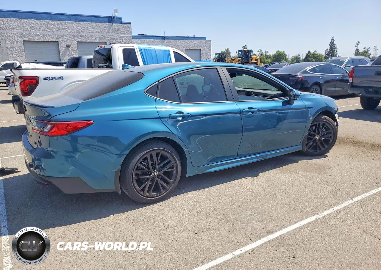 2026 Toyota Camry Se VIN:4T1DAACK1TU739162 - 3