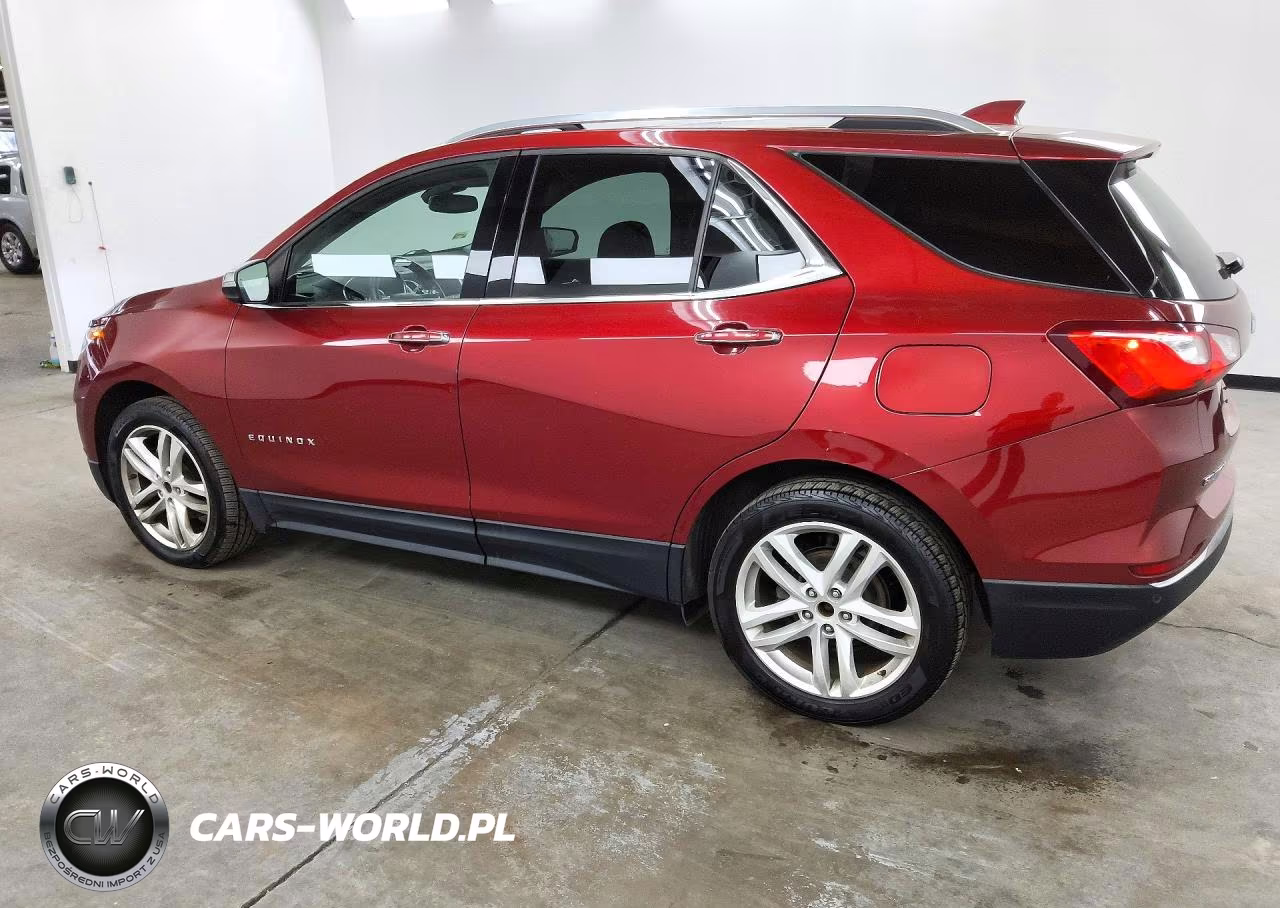 2018 Chevrolet Equinox Premier VIN:3GNAXVEV9JS583834 - 2