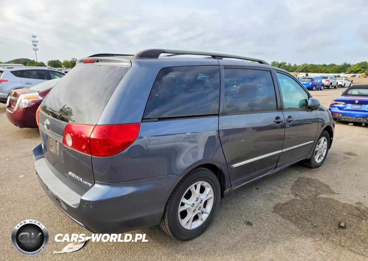 2006 Toyota Sienna VIN:5TDZA22C96S463378 - 3