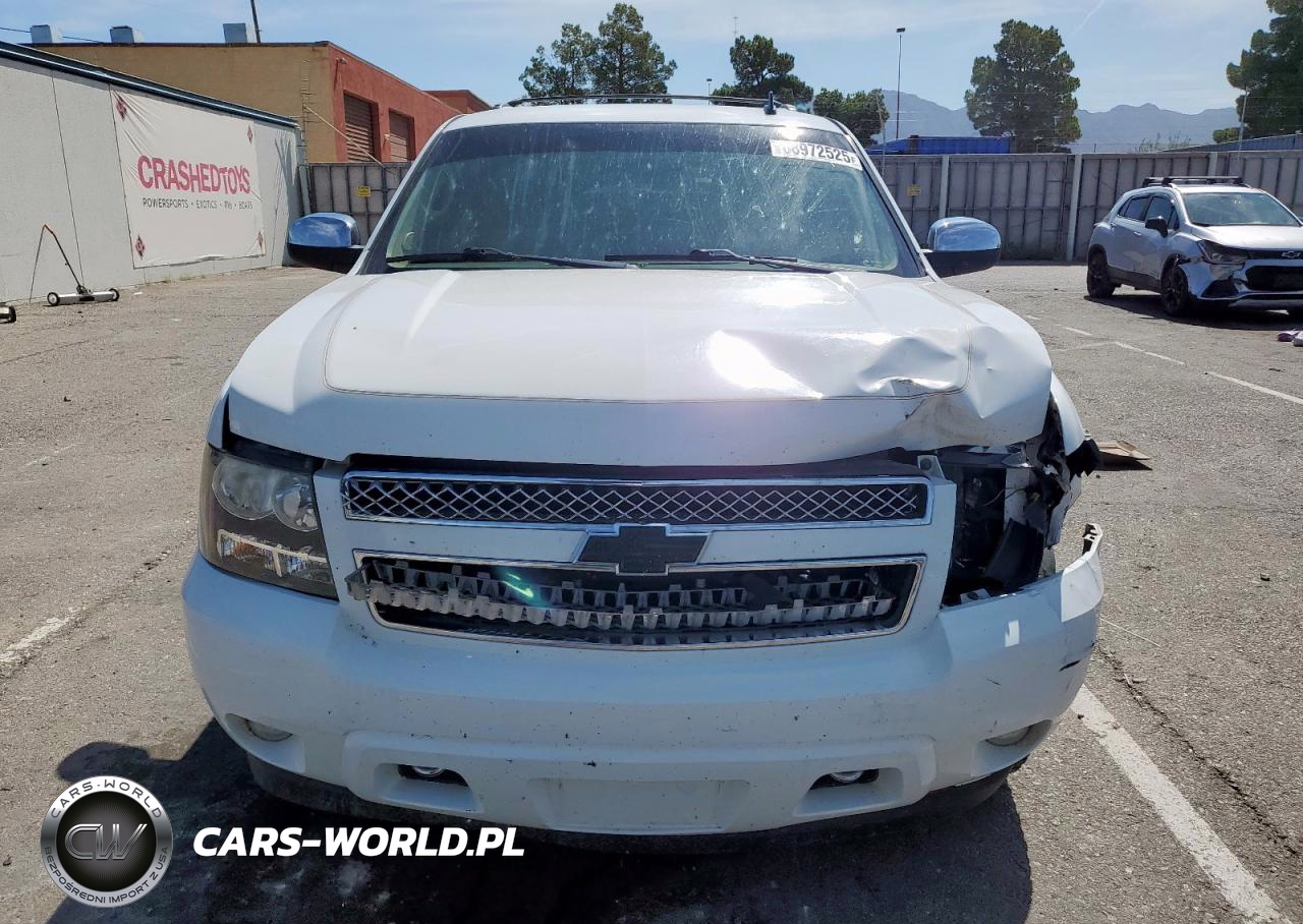 2013 Chevrolet Tahoe K1500 Ltz VIN:1GNSKCE02DR294992 - 5