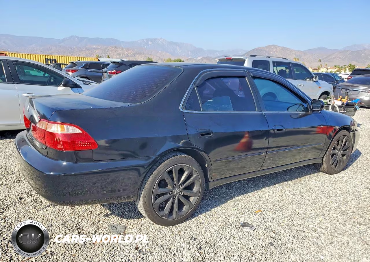 2000 Honda Accord Ex VIN:1HGCG1650YA071384 - 3