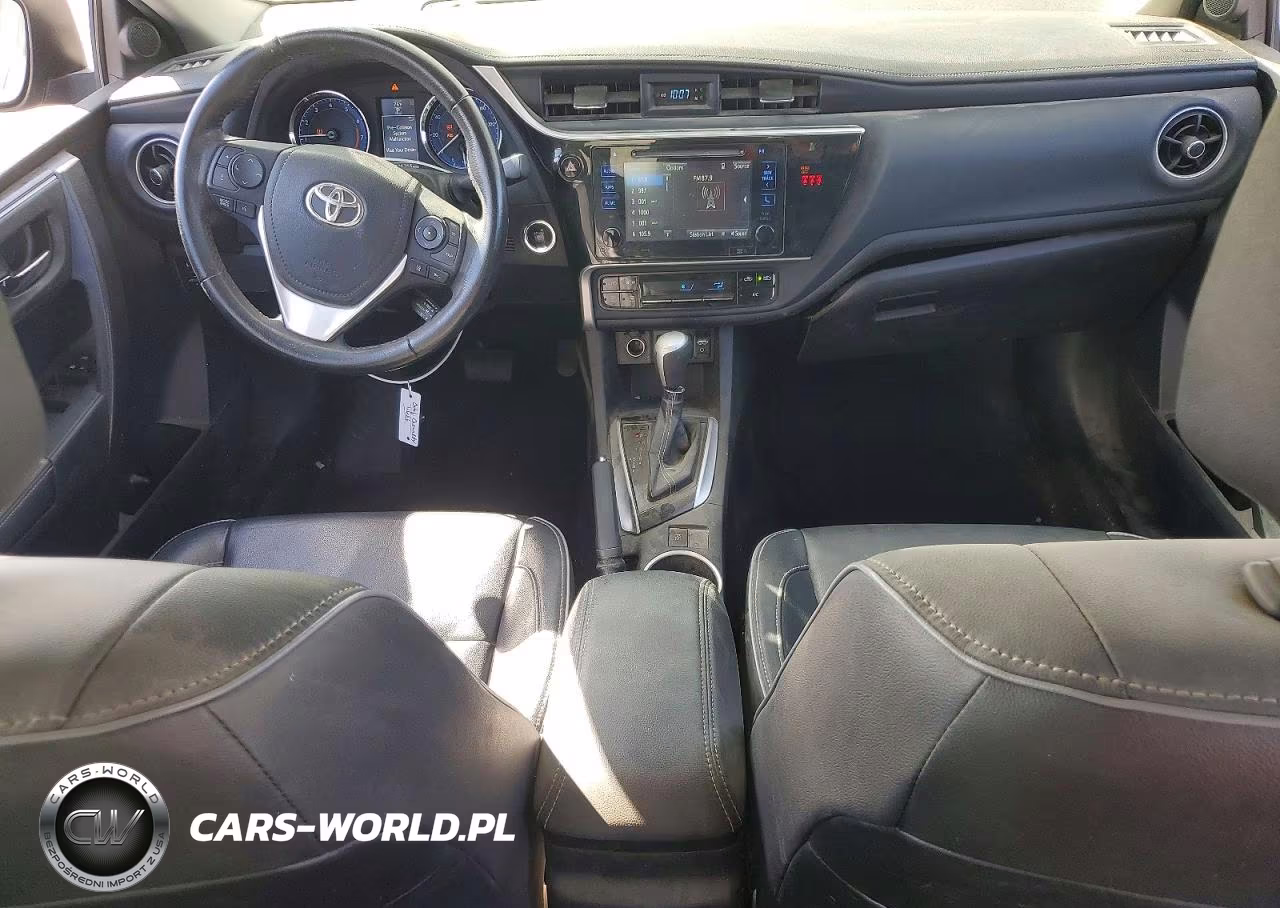 2018 Toyota Corolla Xle VIN:2T1BURHE0JC966261 - 8