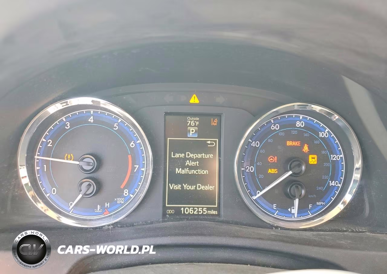 2018 Toyota Corolla Xle VIN:2T1BURHE0JC966261 - 9