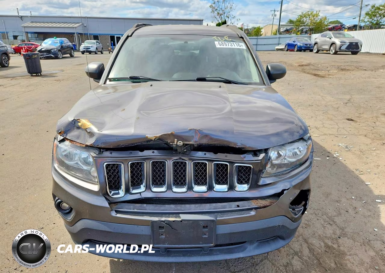 2015 Jeep Compass Sport VIN:1C4NJDBB4FD152065 - 5