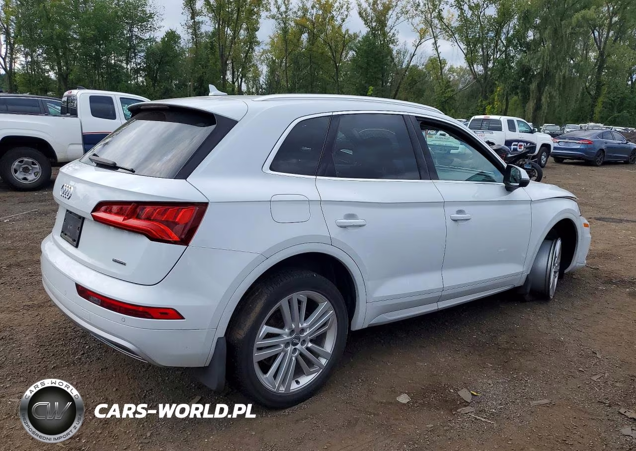 2019 Audi Q5 Premium Plus VIN:WA1BNAFY4K2090560 - 3