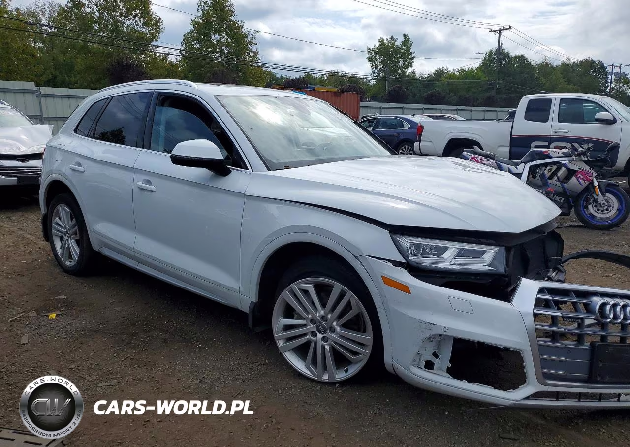 2019 Audi Q5 Premium Plus VIN:WA1BNAFY4K2090560 - 4