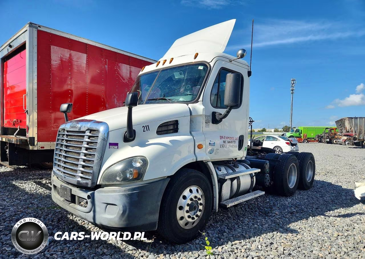 2016 Freightliner Cascadia 113 VIN:1FUJGBDV5GLGS7928 - 1