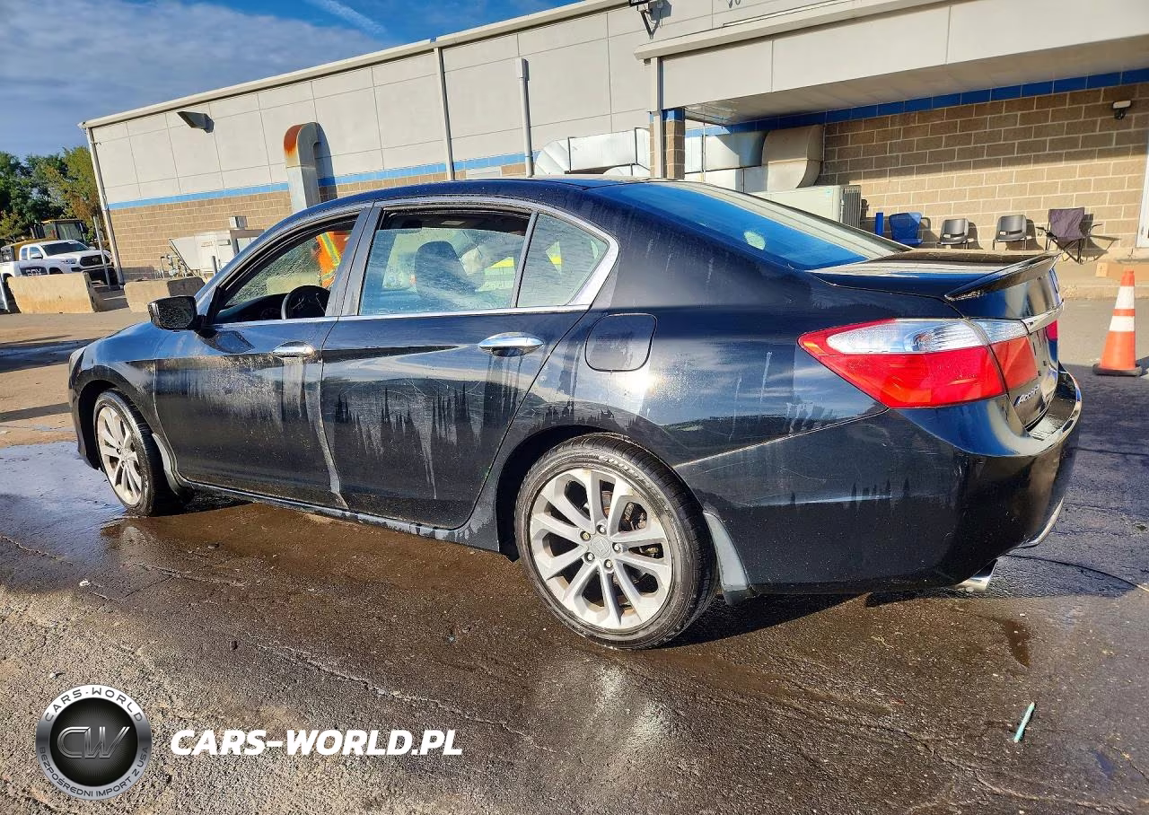 2015 Honda Accord Sport VIN:1HGCR2F57FA249952 - 2