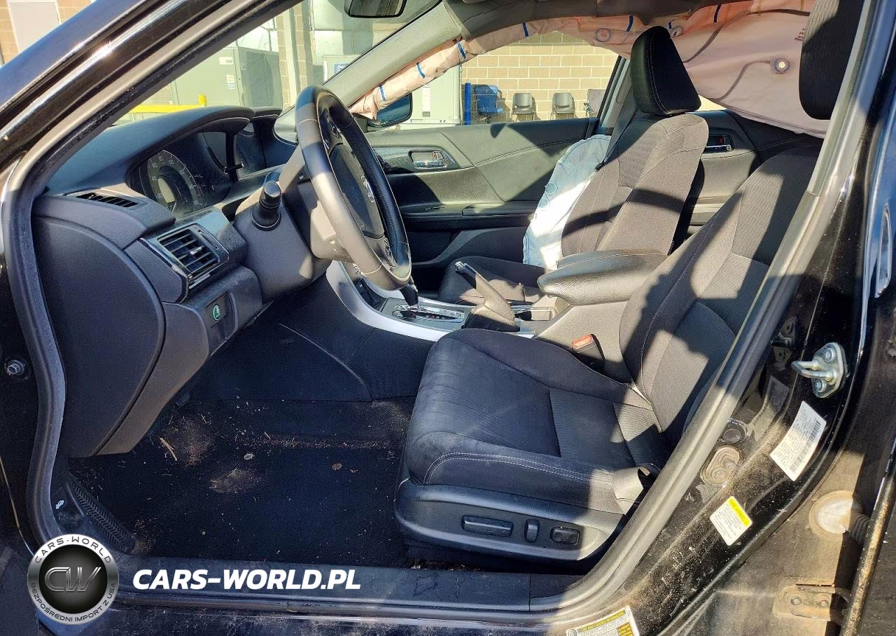 2015 Honda Accord Sport VIN:1HGCR2F57FA249952 - 7
