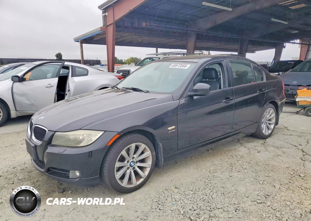 2011 BMW 328 Xi VIN:WBAPK7C53BA817207 - 1