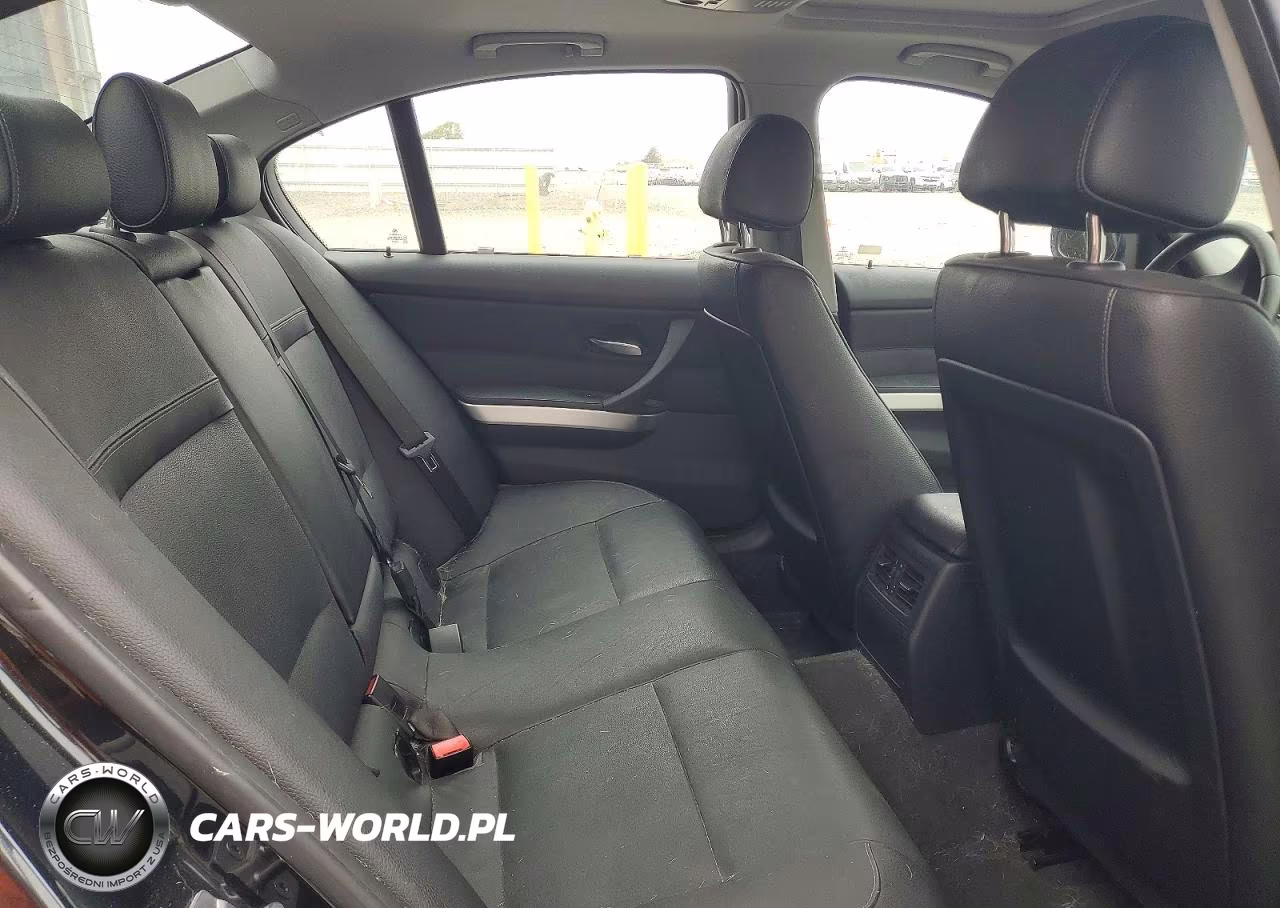2011 BMW 328 Xi VIN:WBAPK7C53BA817207 - 10