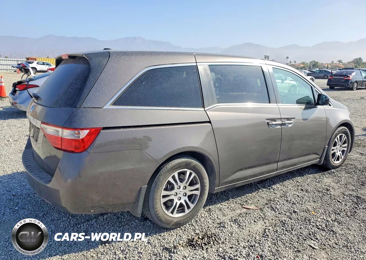 2011 Honda Odyssey Exl VIN:5FNRL5H64BB103933 - 3