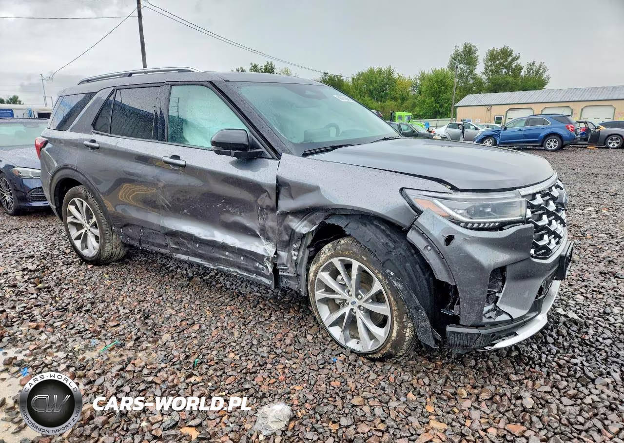 2025 Ford Explorer Platinum VIN:1FMWK8HC9SGB00184 - 4