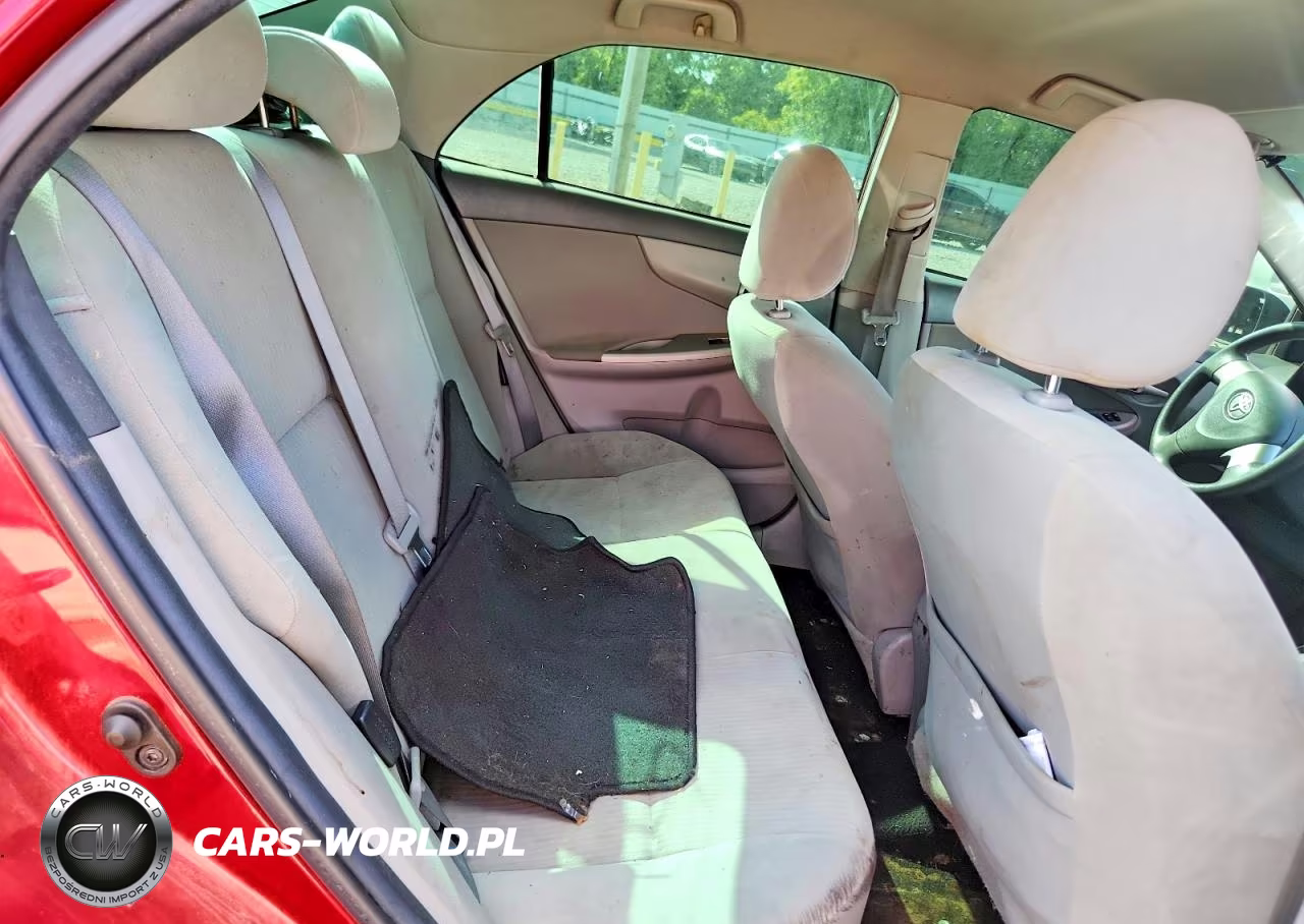 2010 Toyota Corolla Le VIN:2T1BU4EE0AC533630 - 10