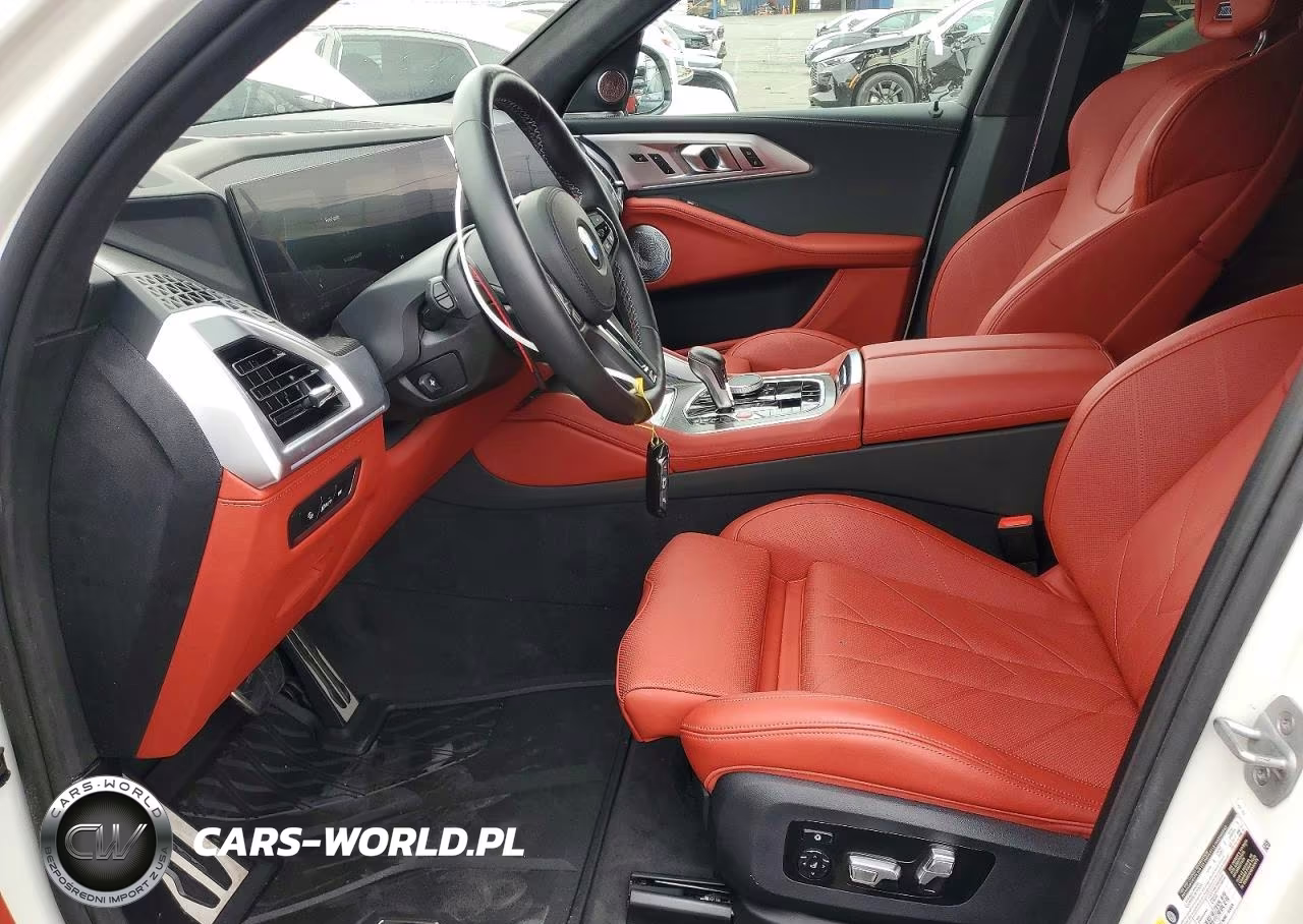 2025 BMW Xm VIN:5YM23CS02S9Y99254 - 7