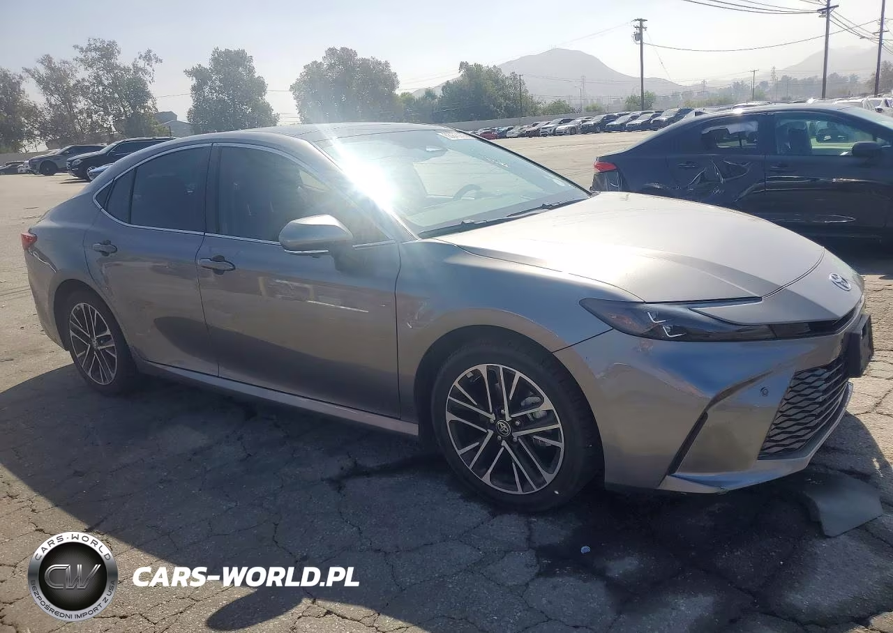2025 Toyota Camry Xle VIN:4T1DBADK1SU517022 - 4