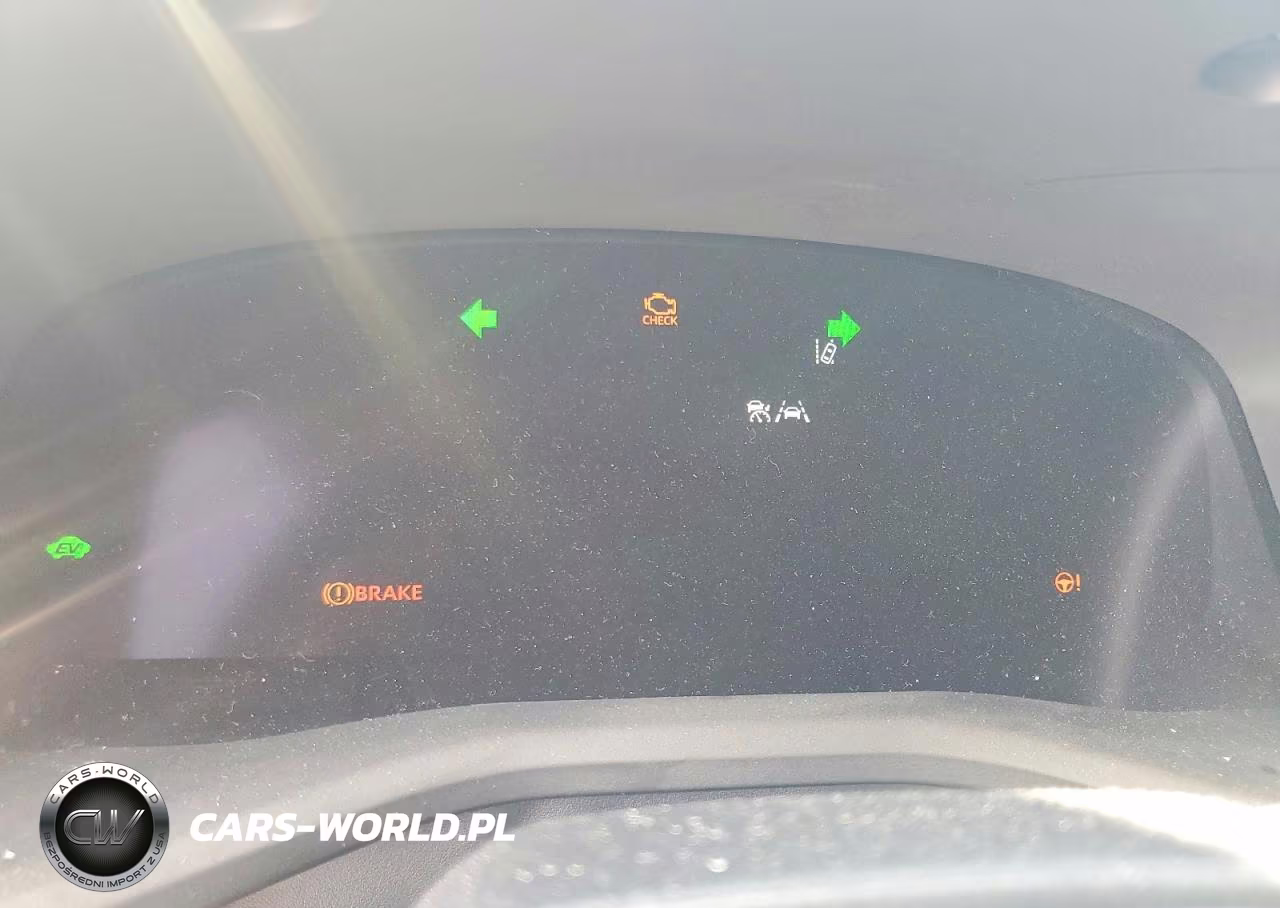 2025 Toyota Camry Xle VIN:4T1DBADK1SU517022 - 9