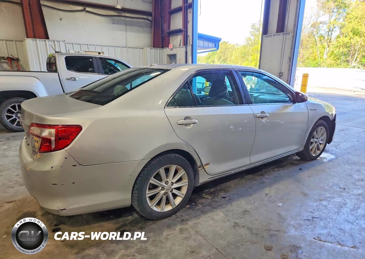 2013 Toyota Camry Hybrid Xle VIN:4T1BD1FK9DU090786 - 3
