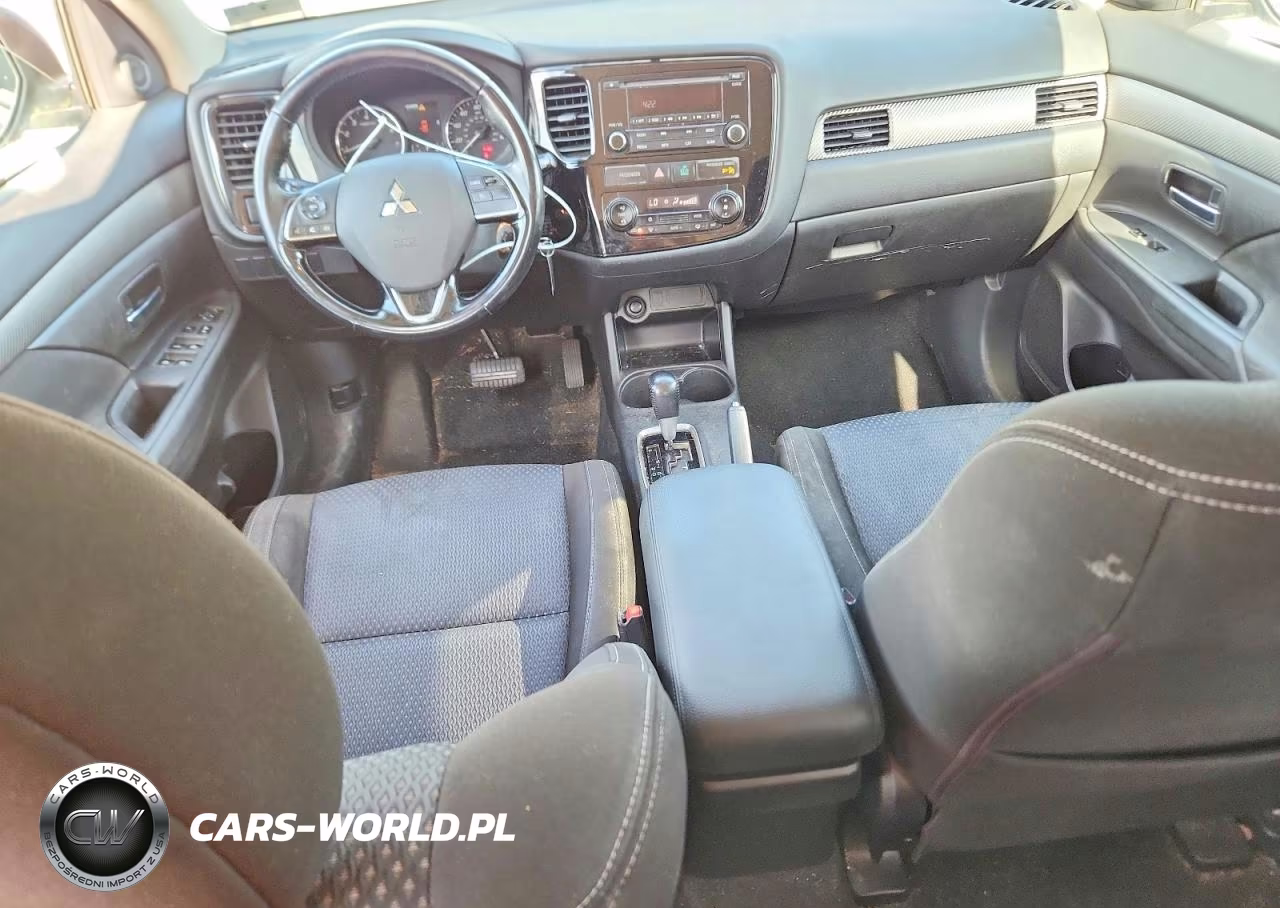 2016 Mitsubishi Outlander Se VIN:JA4AZ3A31GZ020827 - 8