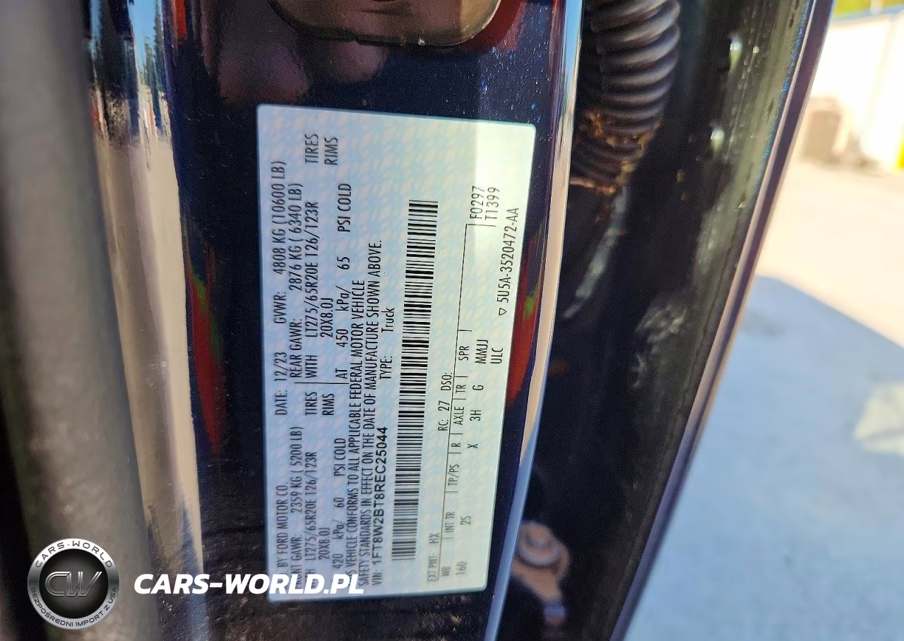 2024 Ford F250 Super Duty VIN:1FT8W2BT8REC25044 - 12