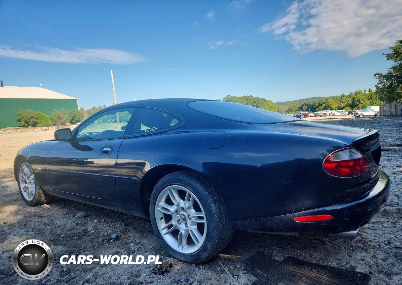 2002 Jaguar Xkr VIN:SAJDA41B82PA24440 - 2