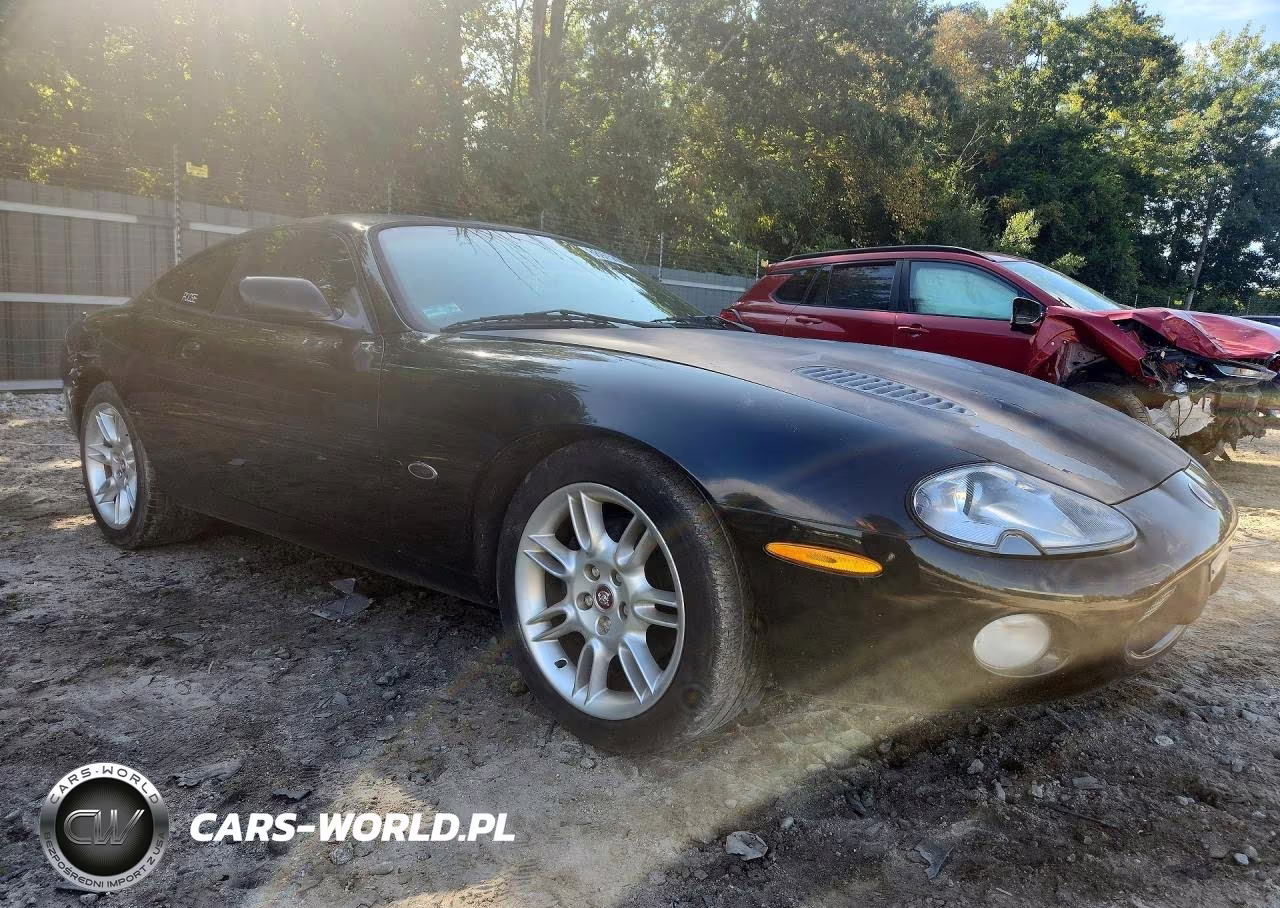 2002 Jaguar Xkr VIN:SAJDA41B82PA24440 - 4
