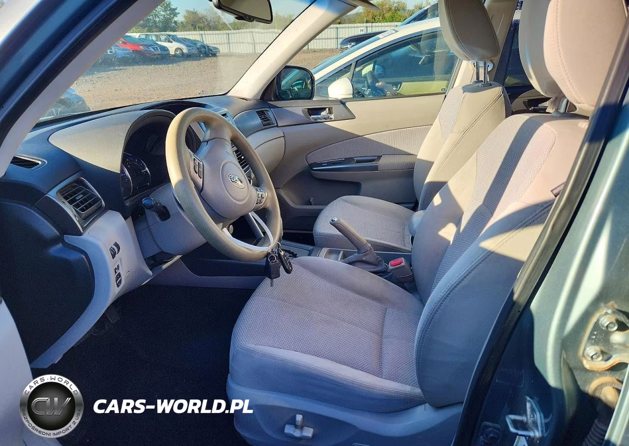 2013 Subaru Forester 2.5X Premium VIN:JF2SHADC2DH403952 - 7