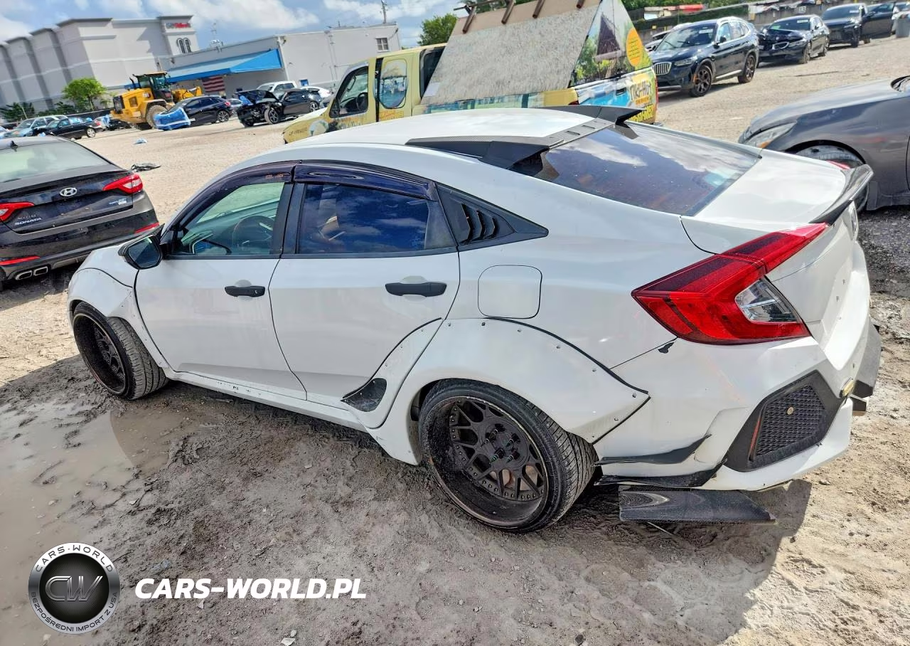 2019 Honda Civic Sport VIN:2HGFC2F8XKH544158 - 2