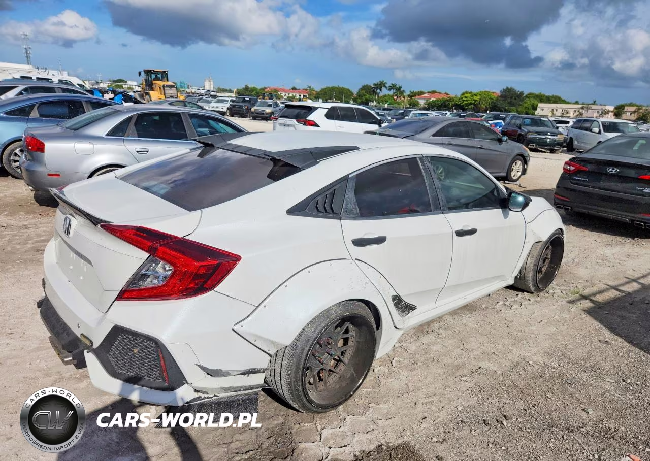 2019 Honda Civic Sport VIN:2HGFC2F8XKH544158 - 3