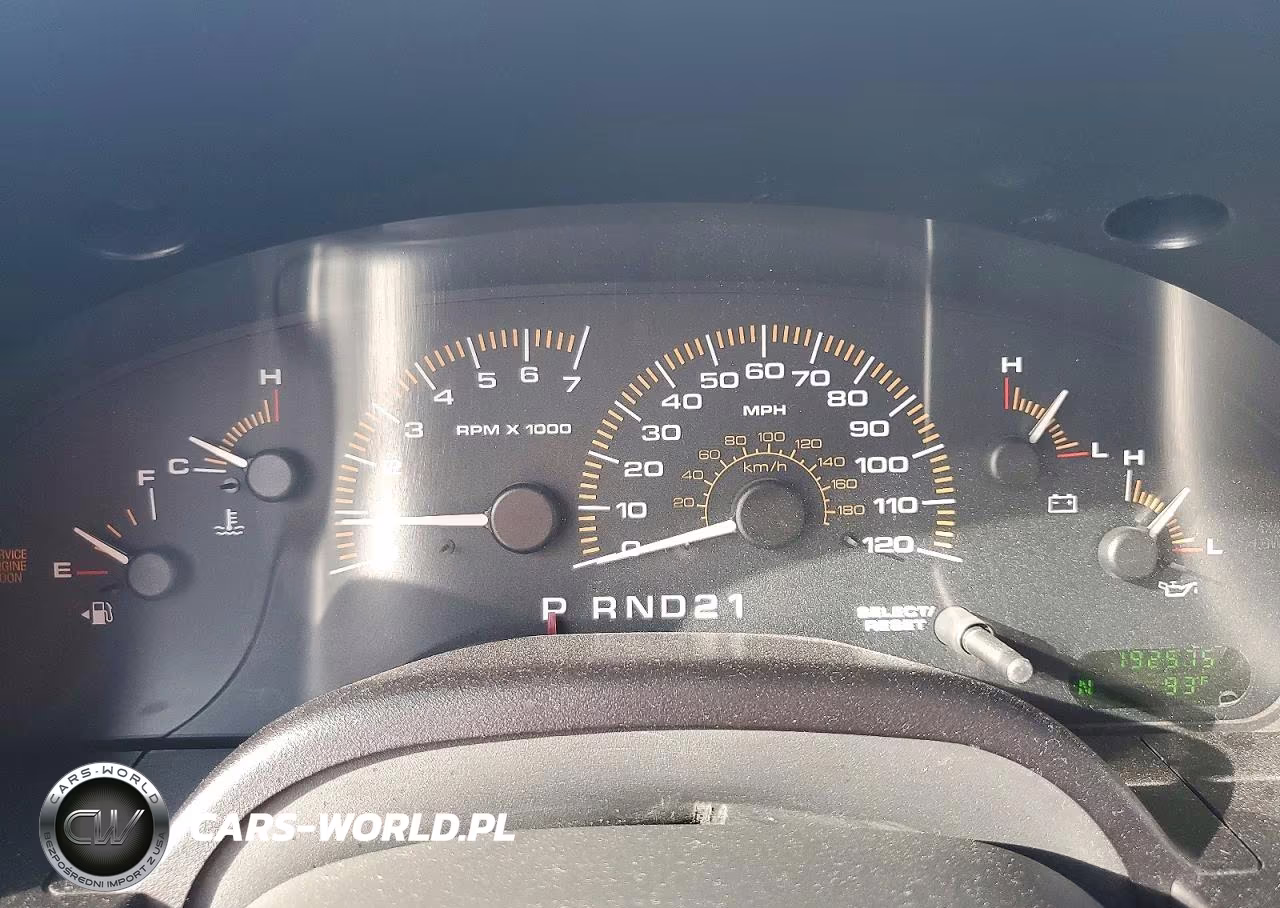 2003 Ford Expedition Xlt VIN:1FMRU15W13LB15249 - 9