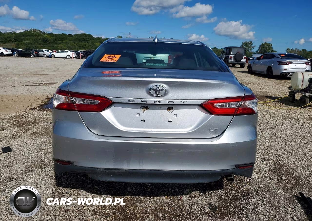 2019 Toyota Camry Le VIN:4T1B11HK1KU856836 - 6