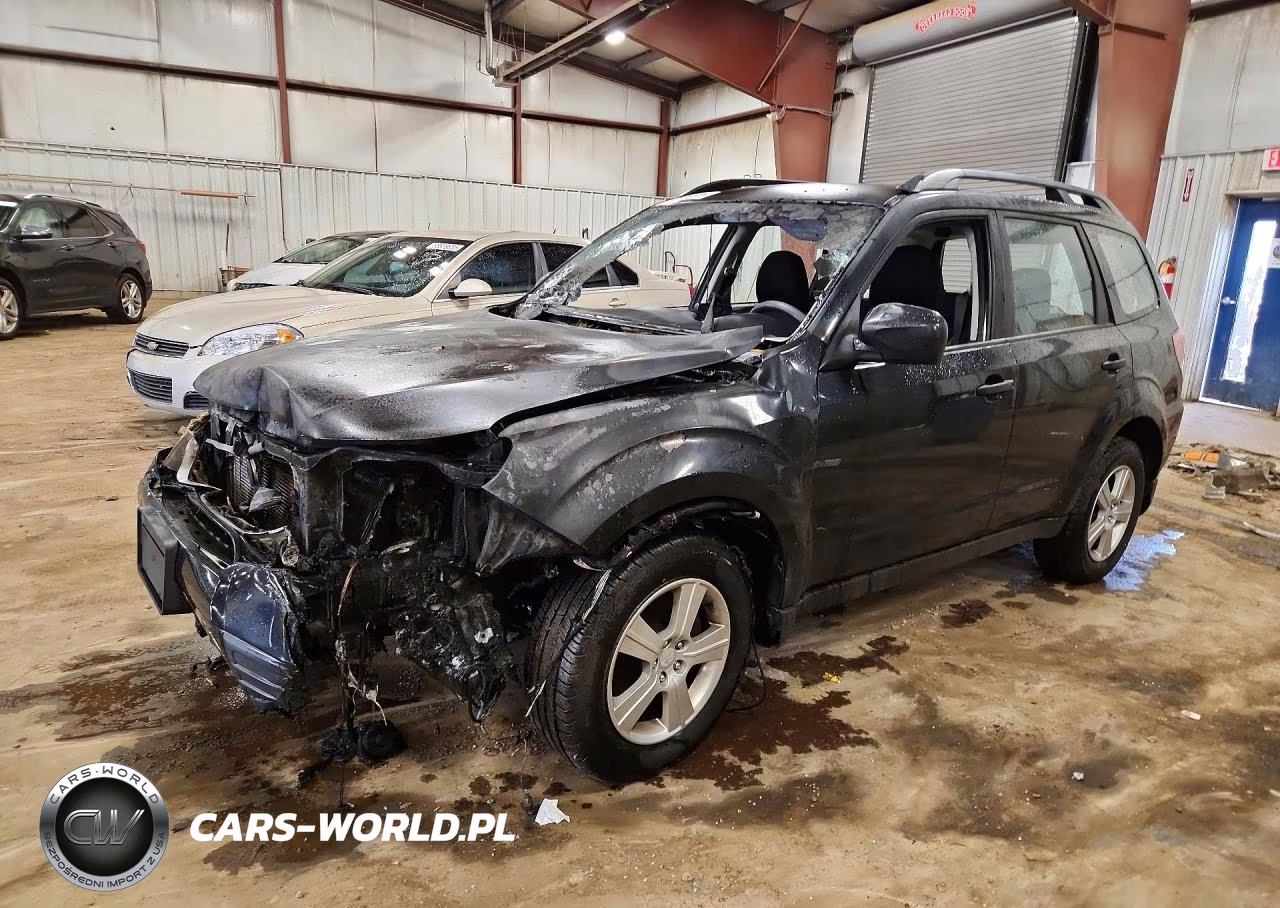 2012 Subaru Forester 2.5X VIN:JF2SHABC1CH469135 - 1