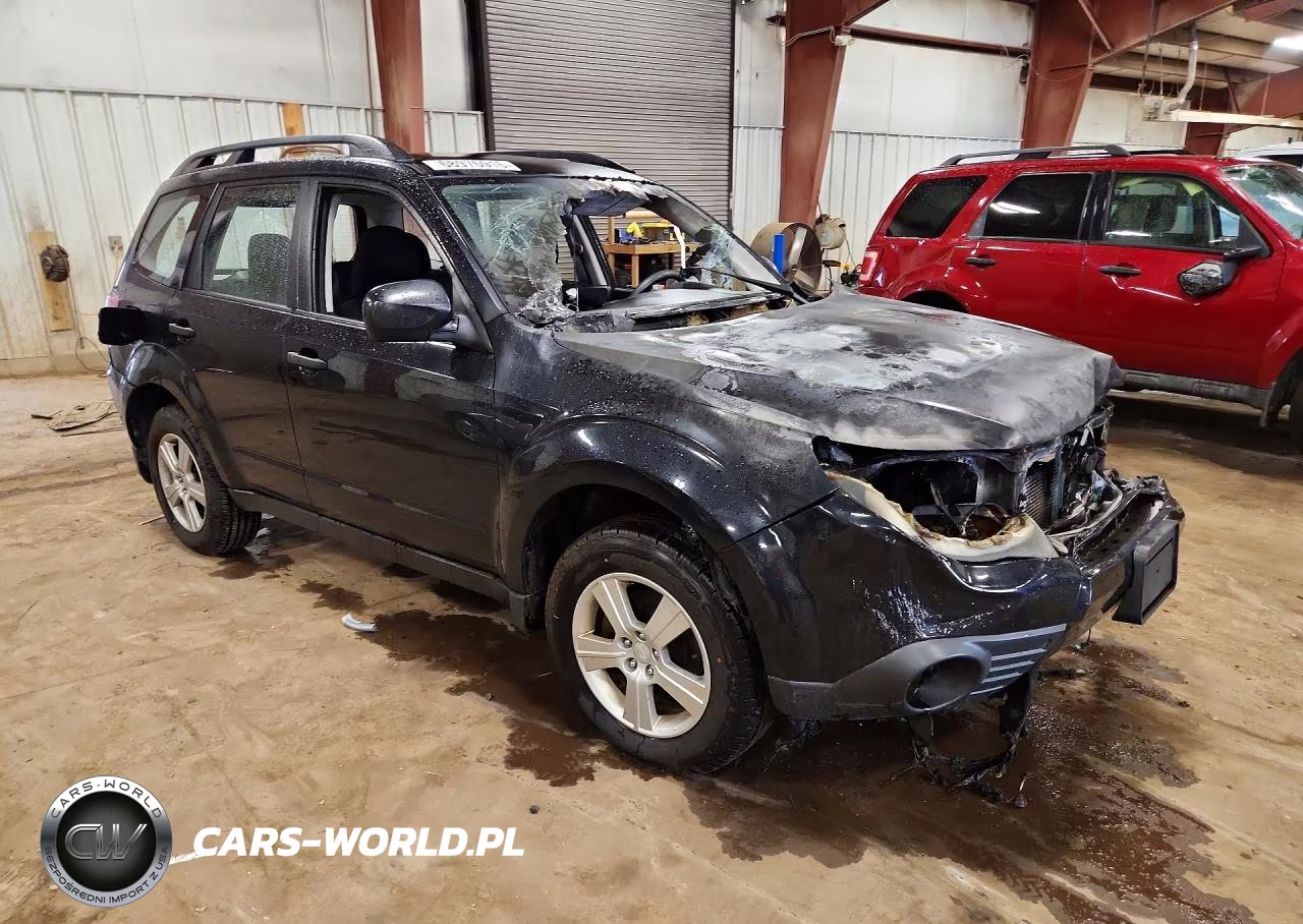 2012 Subaru Forester 2.5X VIN:JF2SHABC1CH469135 - 4