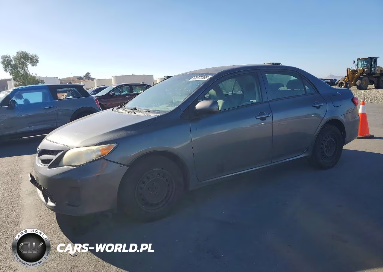 2013 Toyota Corolla L VIN:5YFBU4EE4DP177476 - 1