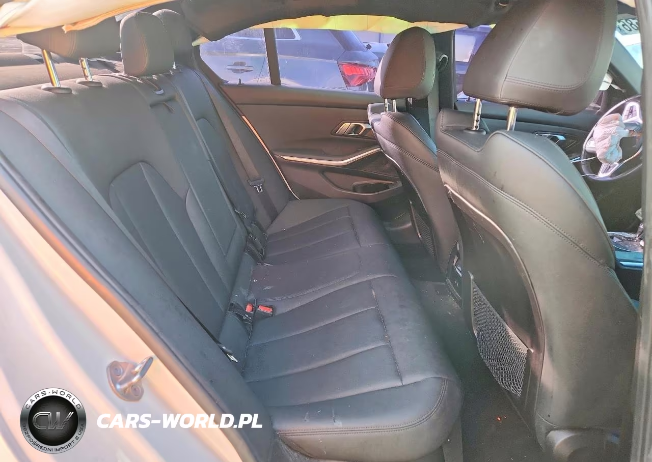 2021 BMW 330I VIN:3MW5R1J06M8B92551 - 10