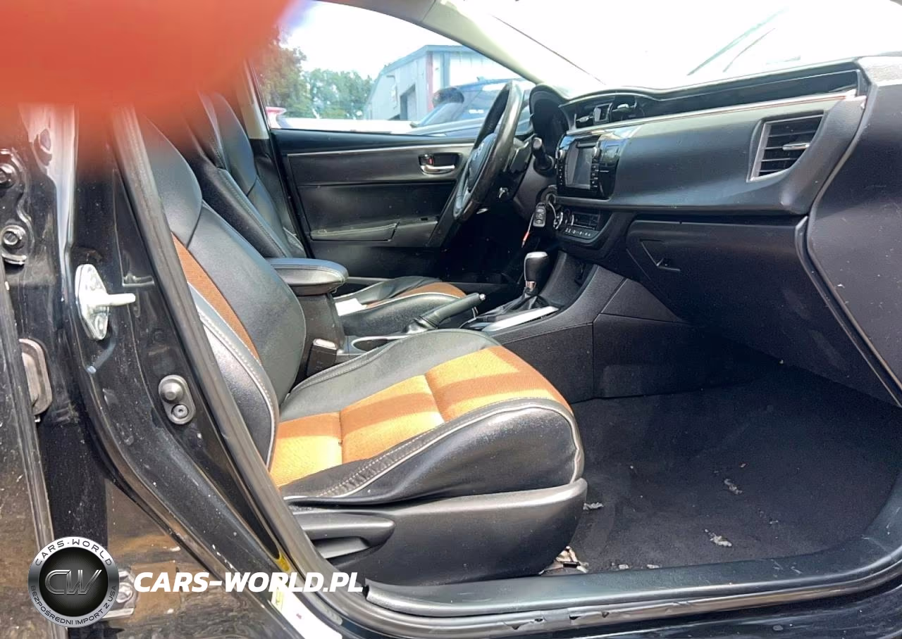 2015 Toyota Corolla S Plus VIN:5YFBURHE1FP253909 - 5