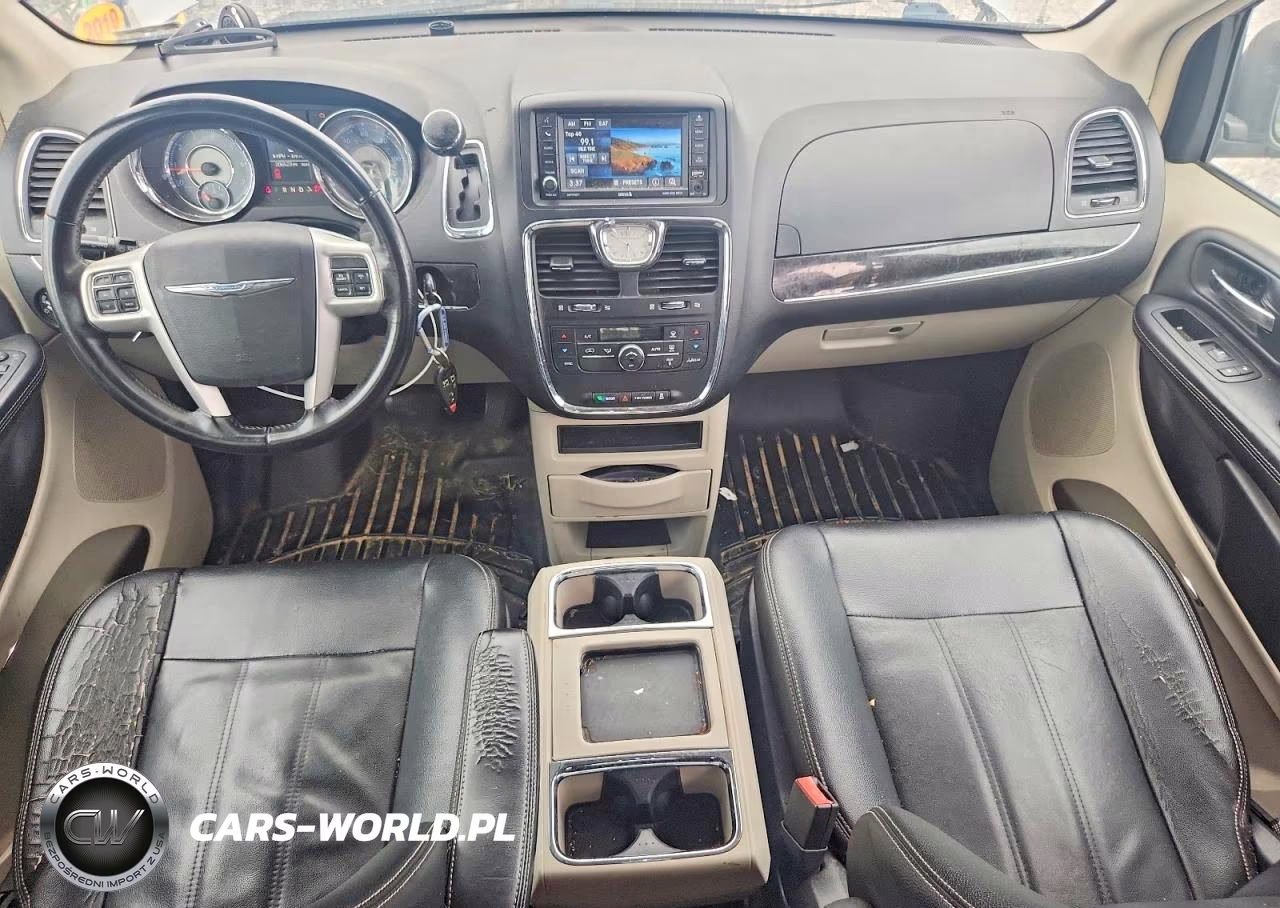 2016 Chrysler Town & Country Touring VIN:2C4RC1BG3GR268541 - 8