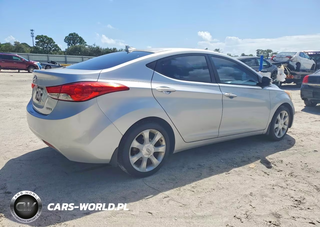 2012 Hyundai Elantra Limited VIN:5NPDH4AE9CH106367 - 3