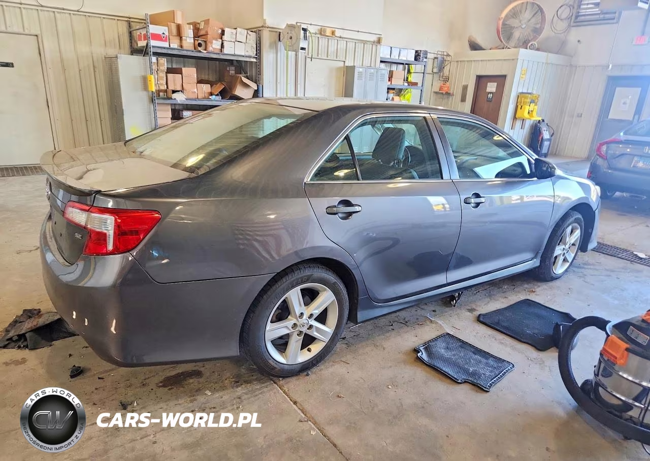 2014 Toyota Camry Se VIN:4T1BF1FK5EU791711 - 3