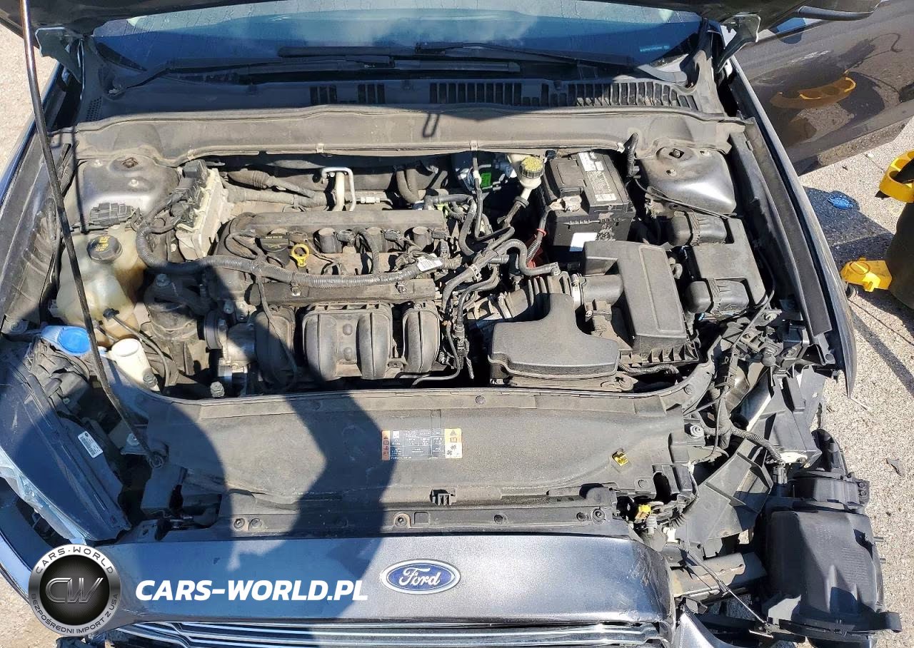 2015 Ford Fusion S VIN:3FA6P0G71FR254680 - 11