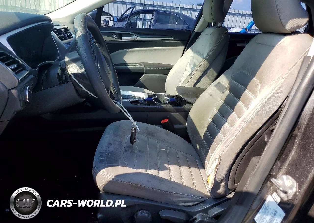 2015 Ford Fusion S VIN:3FA6P0G71FR254680 - 7