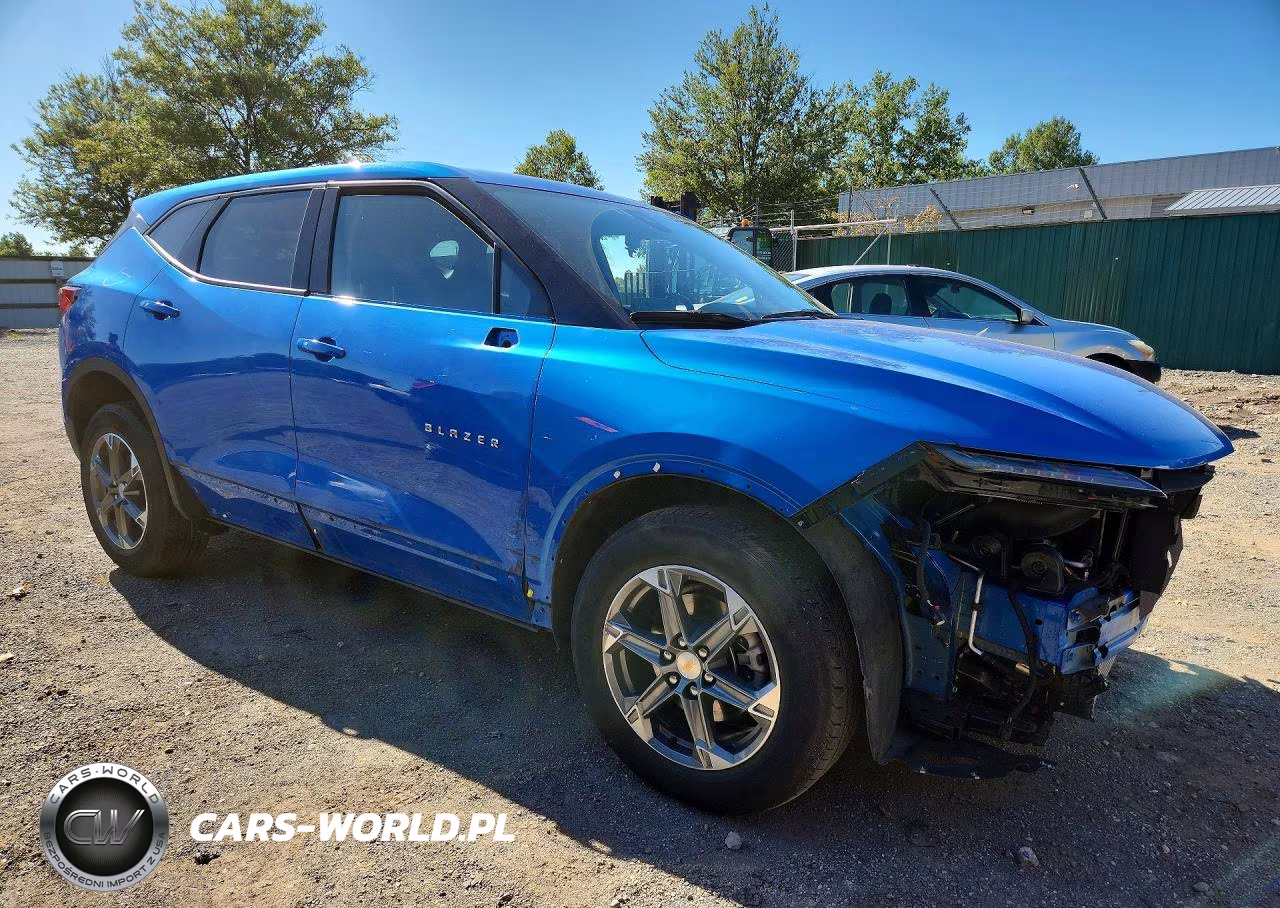 2025 Chevrolet Blazer 2Lt VIN:3GNKBCR49SS252942 - 4