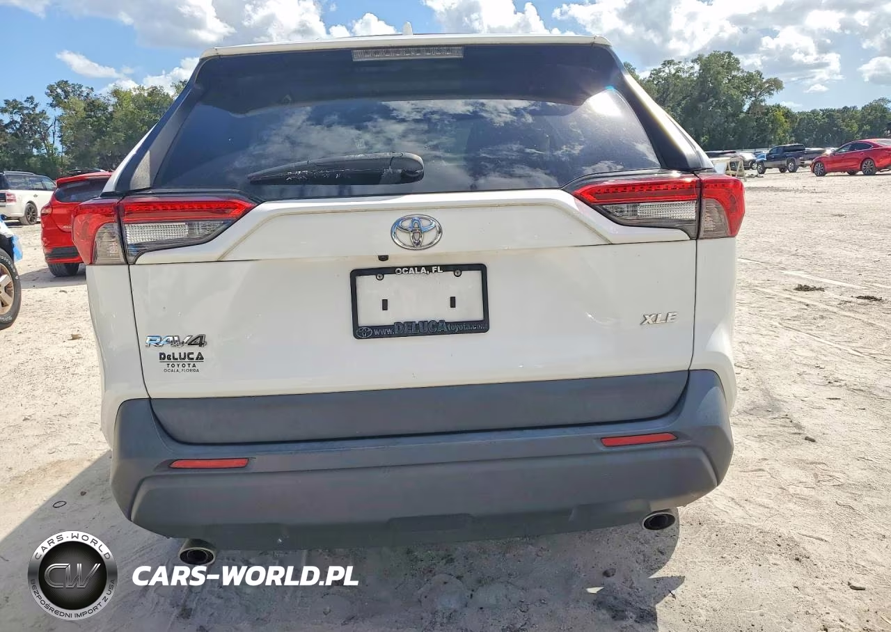 2021 Toyota Rav4 Xle VIN:2T3W1RFV4MC115217 - 6