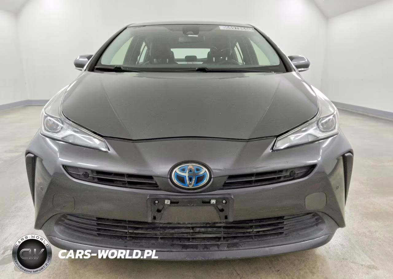 2021 Toyota Prius Le VIN:JTDKAMFU7M3143135 - 5