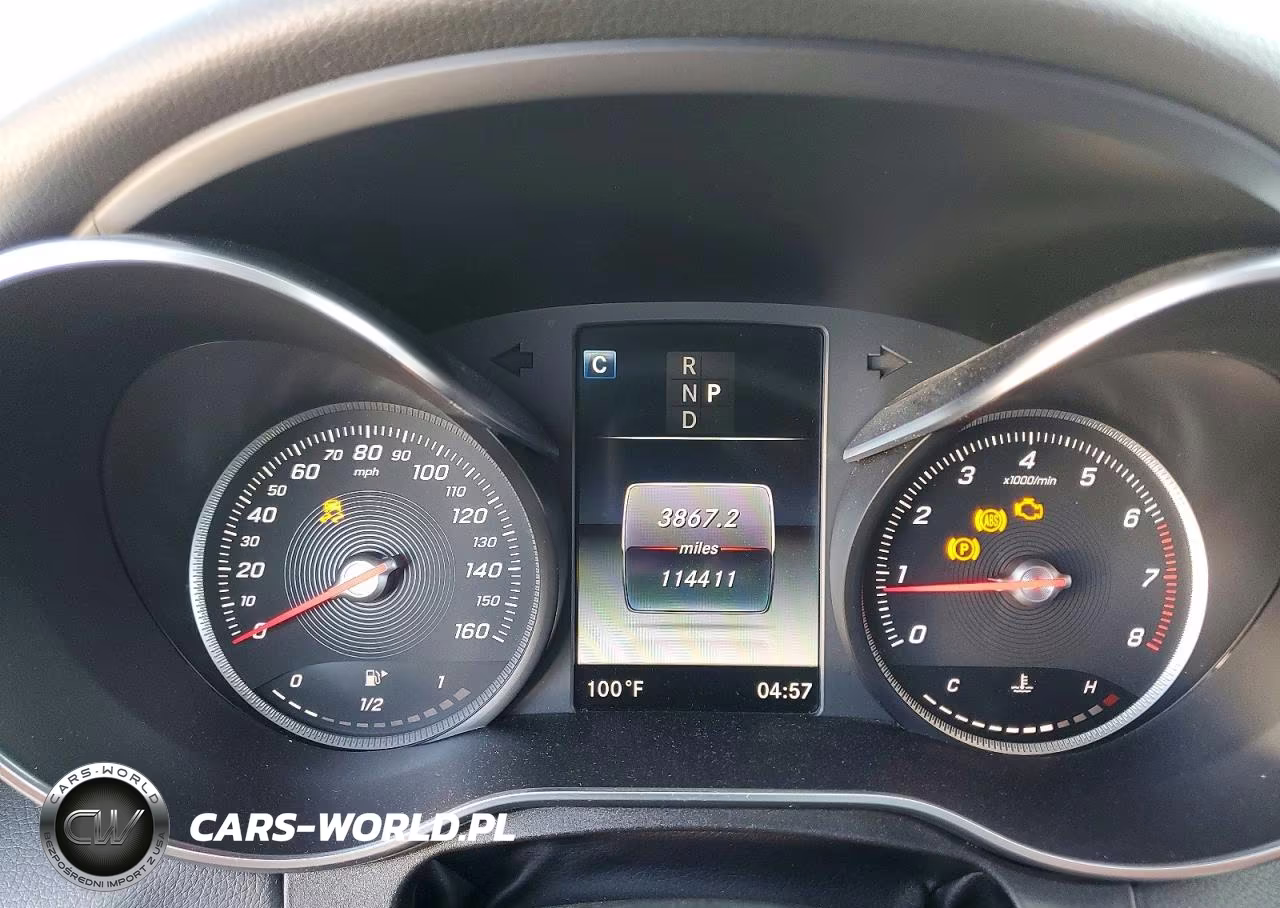 2018 Mercedes-Benz C 300 VIN:55SWF4JB7JU262194 - 9