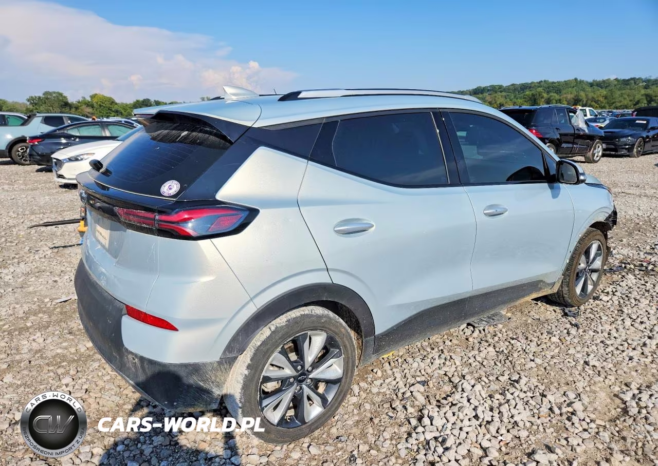 2022 Chevrolet Bolt Euv Lt VIN:1G1FY6S02N4109006 - 3